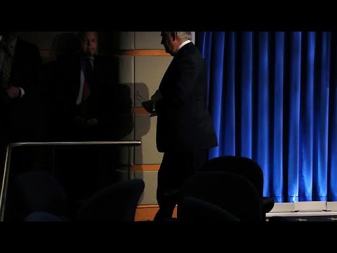 شاهد تيلرسون يعلن تركه منصبه نهاية الشهر الجاري