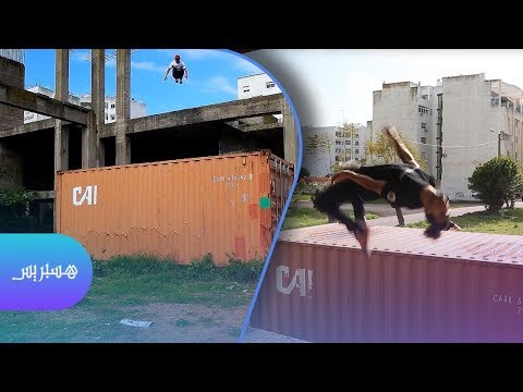 شاهد شباب القنيطرة يعشقون القفز فوق الجدران برياضة باركور