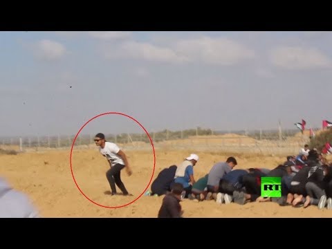 جنود الاحتلال يستهدفون المصلين أثناء صلاة جماعية