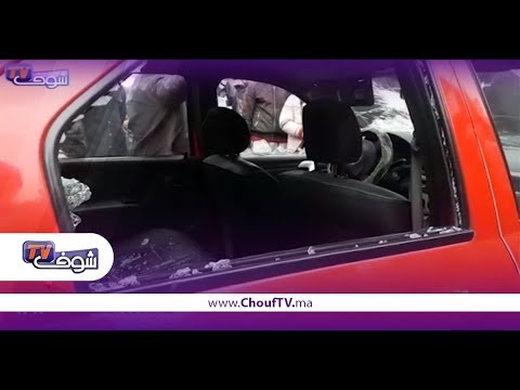 شاهد لص يهدد المواطنين بواسطة سلاح أبيض في البيضاء