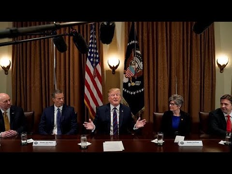 شاهد ترامب يعلن اتخاذ قرارات بشأن سورية