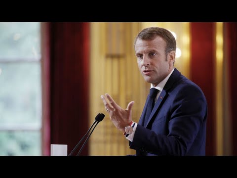 ماكرون يستعرض الخطوط العريضة للدبلوماسية الفرنسية أمام قمة السفراء بباريس