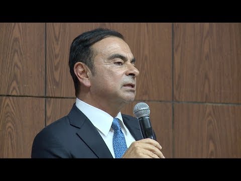 شاهد دور التقاطع بين المقاولة والجامعة والدولة في تطوير البحث العلمي 