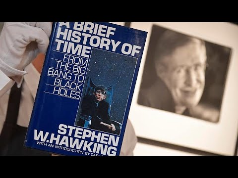 مزاد علني لعرض أغراض خاصة بعالم الفيزياء الراحل ستيفن هوكينغ للبيع