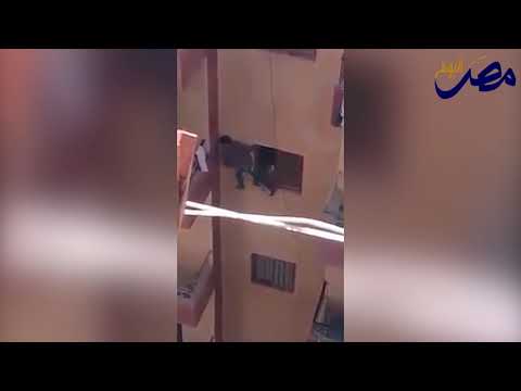 شاهد تعليق والدة طفل البلكونة على علاقتها بأولادها