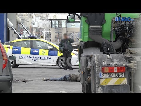 شاهد شاحنة تقتل طفلًا دهسًا بطريقة مروّعة في ميناء سبتة