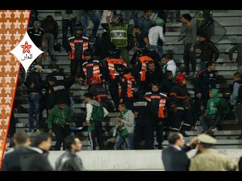 شاهد  أحداث شغب دموية في كلاسيكو الرجاء والجيش الملكي