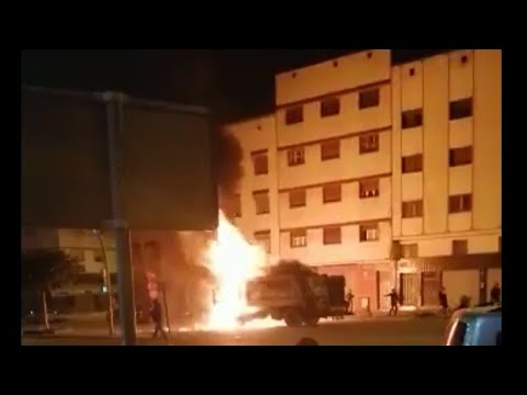 شاهد انفجار بشاحنة أزبال بعد اندلاع النيران فيها في البيضاء