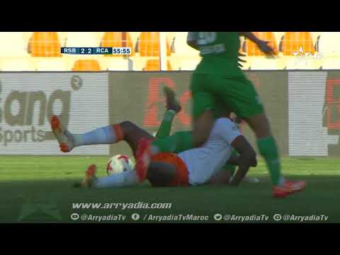 شاهد هدف بدر بانون لاعب الرجاء من نقطة الجزاء في شباك نهضة بركان