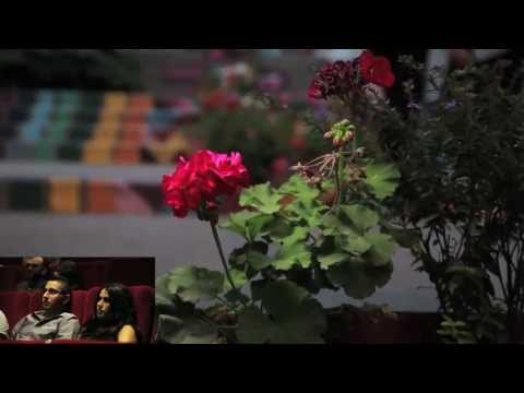 بالفيديو يطلب الزواج من صديقته بطريقة مبتكرة وغير تقليدية