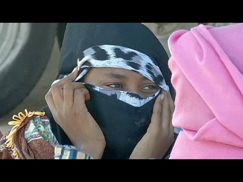 شاهد إنقاذ أكثر من 3400 مهاجر في البحر المتوسط