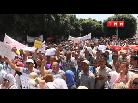 احتجاجات واسعة ومطالب بإقالة الوزير