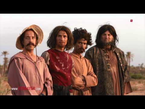 شاهد غاني يرد على منتقديه بسبب التحدث بالفصحى