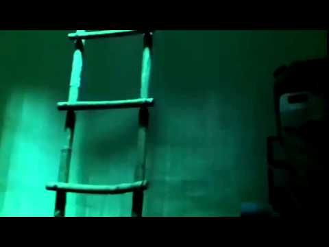 بالفيديو لقطات مرعبة لشاب يرصد شبح فتاة داخل غرفته