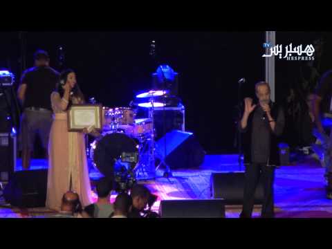 شاهد نكتة الدرهم في مهرجان وليلي المغربي