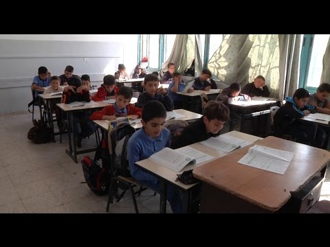 مدارس الأيتام تعاني من قلة الدعم المالي