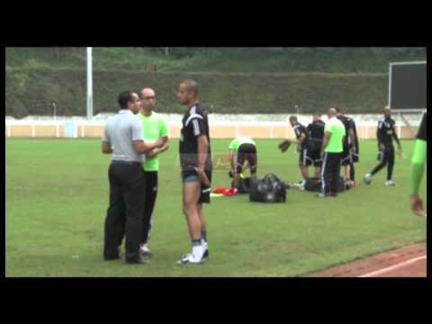 شاهد غوركوف يعود إلى الجزائر تحضيرًا للقاء الخضر