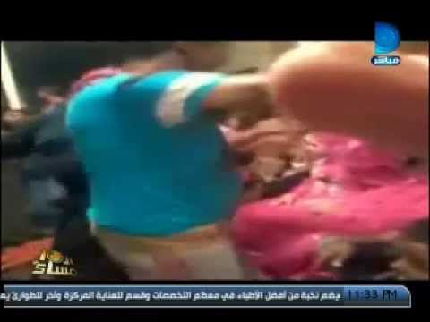 بالفيديو وصلة رقص لأهالي أصغر عروسين في مصر