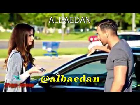 فتاة حسناء تضع شابا في موقف محرج