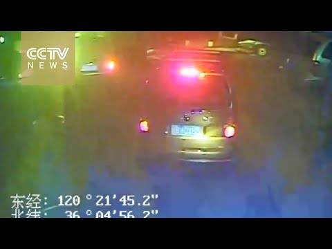 شاهد تتعامل السائقين مع سيارة الإسعاف في الصين