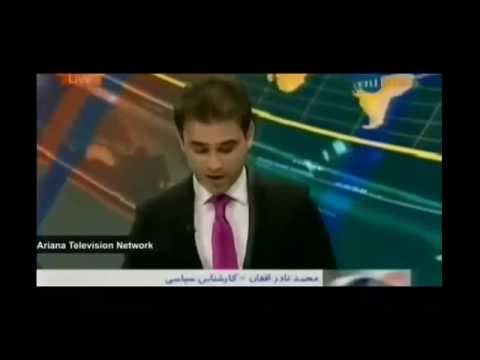 شاهد مذيع يقطع قراءة النشرة ويفر هاربًا بعد وقوع زلزال شديد