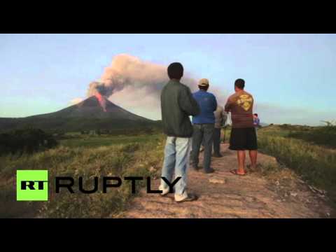 ثوران بركان موموتومبو بعد خمود أكثر من 100 عام
