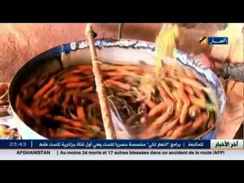 شاهد وفرة إنتاج الجزر تفرض على الفلاحين اختراع آلات لغسله وتسويقه