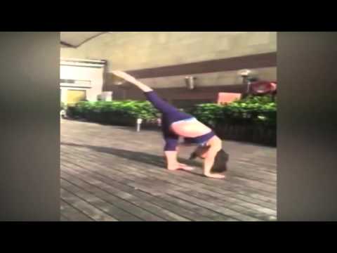 شاهد امرأة حامل تمارس تمارين رياضية تذهل العالم