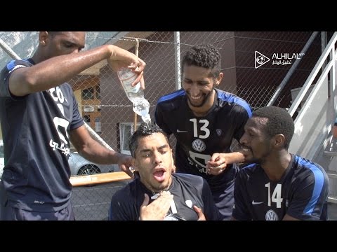 بالفيديو تدريبات منوعة فرضها الجهاز الفني في التدريب