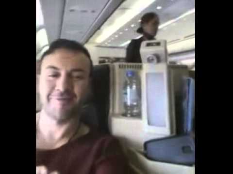 شاهد أول ظهور للفنان حاتم أدار