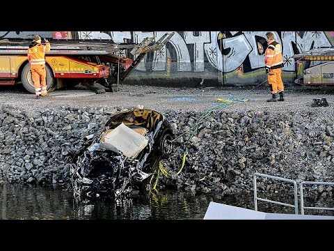 شاهد مقتل جميع أعضاء فرقة  فيولا بيتش  في حادث سير