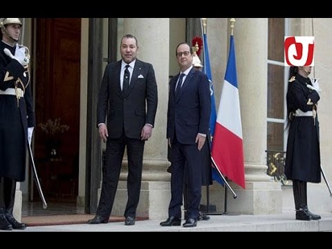 شاهد الرئيس الفرنسي يستقبل الملك محمد السادس