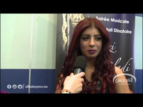 سكينة شيكاوي يؤكّد أن شعره الاحمر ليس تقليدًا